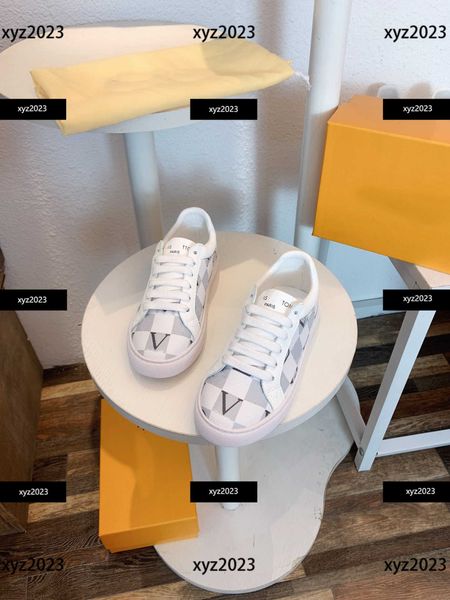 

23ss kids casual shoe child sneakers new listing box packaging sheepskin lining non-slip outsole rubber spring children's size 23-35, Black;red