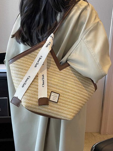 

woven straw bag for women with large capacity 2023 new summer beach shoulder bag beach vacation commuting tote bag