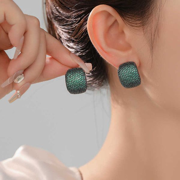 

new full diamond zircon c-shaped earrings with advanced design sense female personality and fashion earrings, Golden