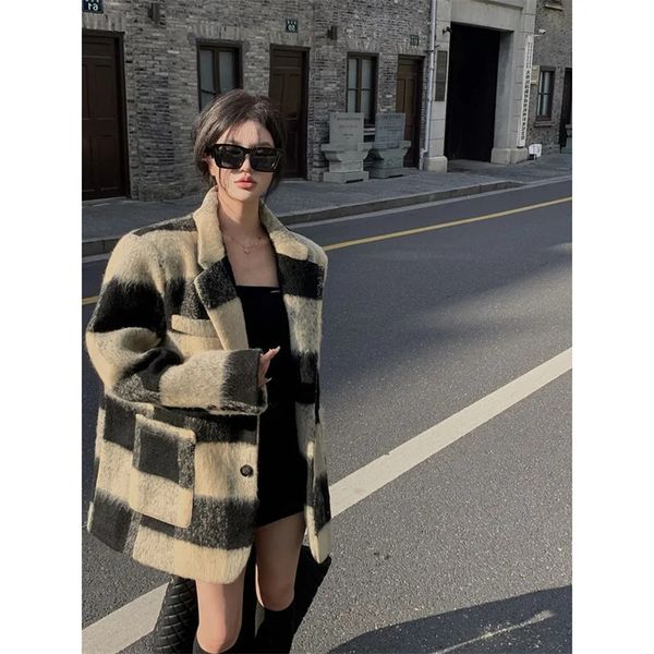 

womens jackets slightly fat mm royal sister fashion plaid woolen coat female autumn winter loose thick fried street commute 230818, Black;brown