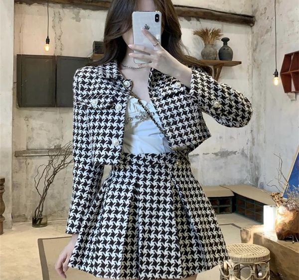 

temperament matching sets retro o tweed plaid jacket short long sleeve cardigan slim mini houndstooth pleated skirt chic 220221460493, White