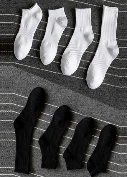 

men women cotton socks black white casual sport sock breathable gift for love couple whole 4768237