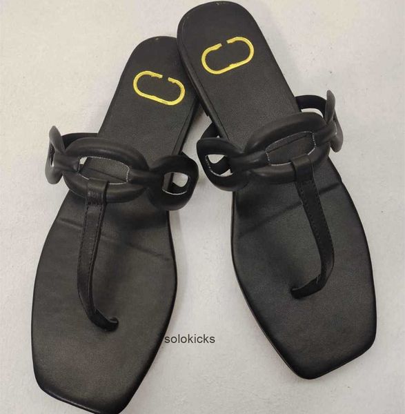 

autumn valentinolies fashion slipper designer and ladies flip flops simple youth slippers moccasin shoes suitable for ls spring summer, Black