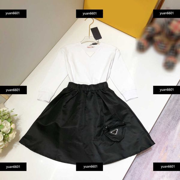 

luxury tracksuits kid sets high-quality baby suit size 100-160 cm 2pcs long sleeved t-shirt and solid colored short skirt april10, White