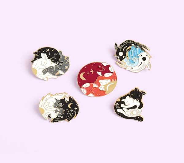 

yinyang brooches pins enamel animal hug cat dragon fox fish brooch lapel pin bags badge for women men fashion jewelry9951086, Gray