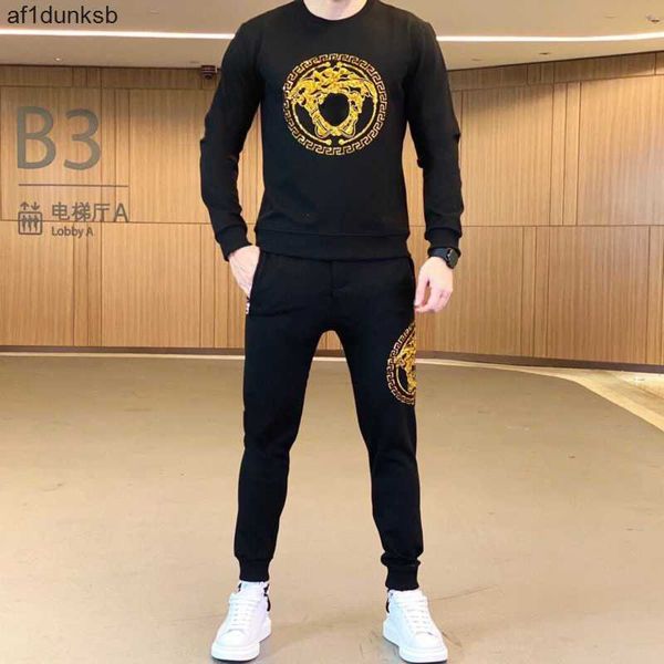 

versage vercace ver designer sports suit mens plush embroidery pullover sweater medusa trousers womens two-piece sportswear tracksuit fashio, Gray