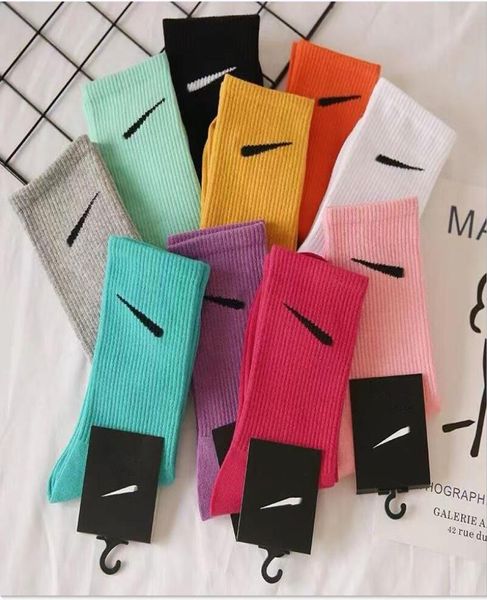 

brand socks men039s socks women039s socks pure cotton 10 color breathable sports sweatwicking socks alphabet nk print9669796, Black