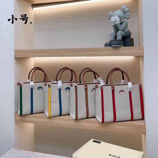 

2023 ladies torch shopping bag fashion bag shoulder bag latest retro series original shoulder diagonal bag large capacity fashion bag classi