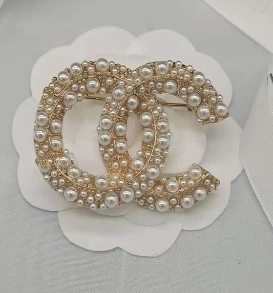 

designer gold brand luxurys desinger brooch famous women rhinestone pearl letter c brooches suit pin fashion jewelry clothing deco5768495, Gray