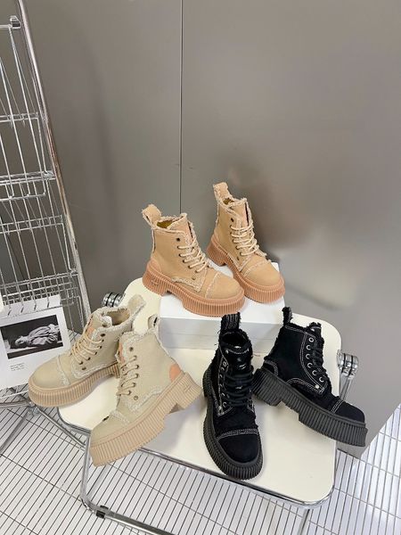 

2023s designer black and white martin boots ankle boots genuine leather mid boots lace up ankle boots multiple styles to choose patent leath