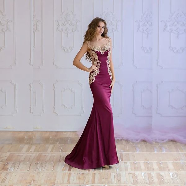 

elegant navy blue mother of the bride groom dresses mermaid long sleeves lace women gown1111111112, Black;red