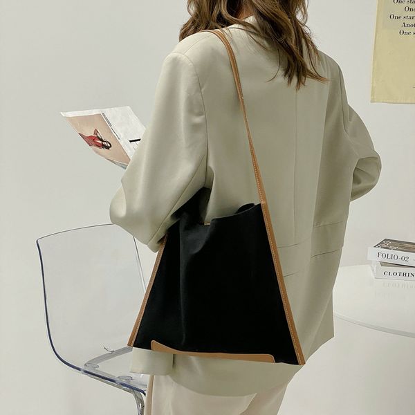 

large capacity bag women's new commuter tote bag fashion shoulder bag crossbody bag solid color simple travel bag 01