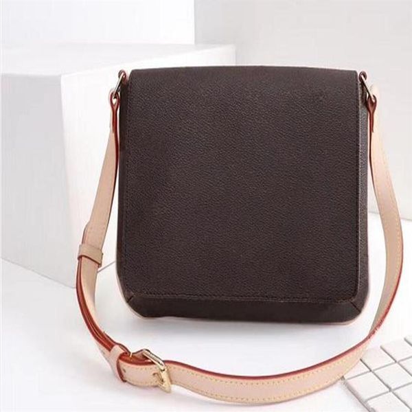 

designer- mini teenager boys chest bags classic mediaeval messenger bags men woman travel bag female cosmetic bags commuter bag274c