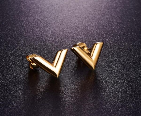

316l stainless steel stud earrings for women rose goldcolor v letter triangle cute earring jewelry gift7399186, Golden;silver