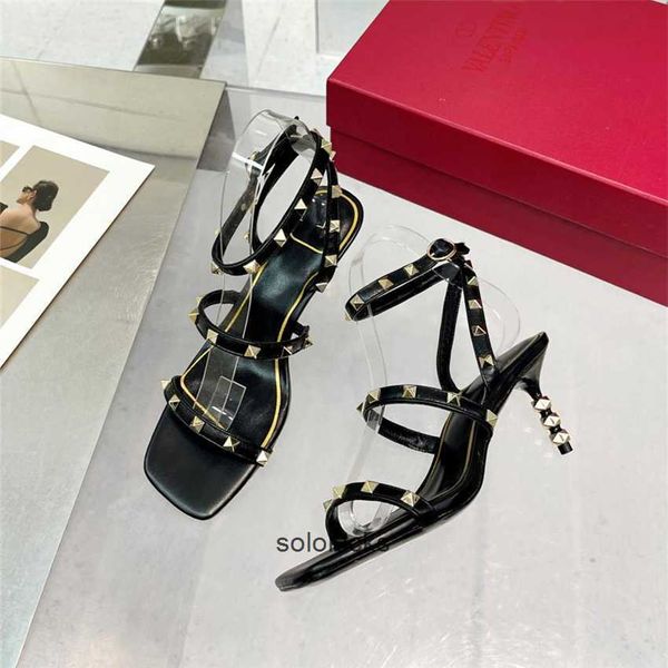 

fashion dress shoes women leather high heel metal buckle letter wedding party business casual flat shoes 03-05 valentinolies, Black
