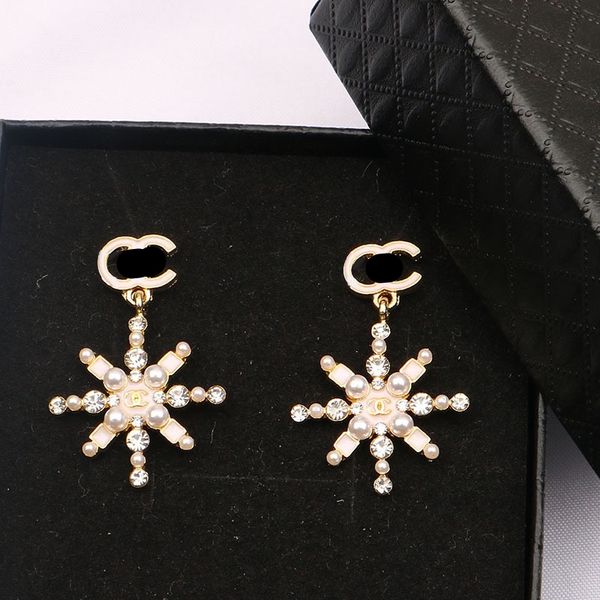 

8076 selling 18k gilded 925 silver luxury brand designer letter stud geometry famous female circular crystal diamond pearl earrings wedding, Golden;silver