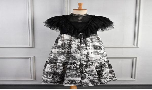 

milan runway dress 2019 vintage black lace ruffles ink animal print long women dress designer vestidos de festa yy491260169