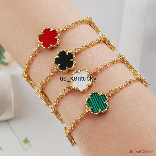 

charm bracelets four-leaf new design luxury natural white flower bracelet women high-quality exquisite jewelry creative r230821, Golden;silver