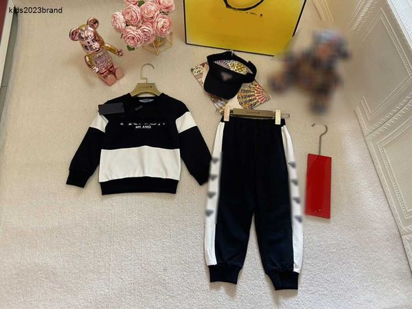 

designer baby autumn sets kids tracksuits size 100-150 cm 2pcs contrast stitching design round neck sweater and elastic waist pants aug14, White