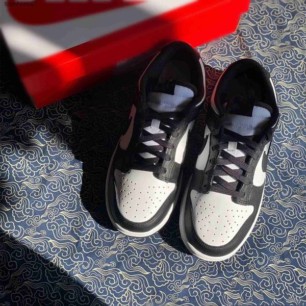 

high edition dunks black and white panda wine red north carolina blue shadow grey men's and women's casual sports board shoes pure