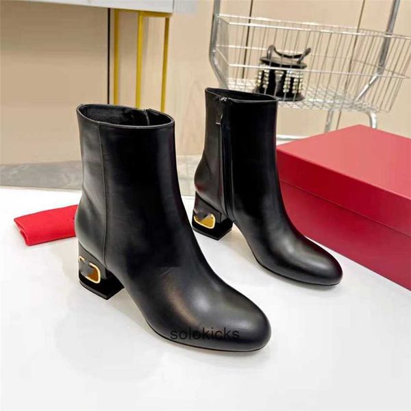 

designer sandals fashion design boots women high heel knight martin leather wool winter warm wedding party casual flat shoes j2 valentinolie, Black