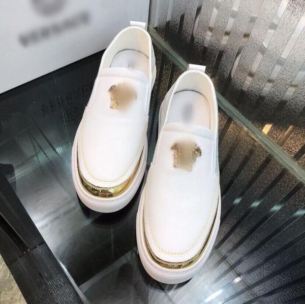 

2020 v mens designer shoes white golden pattern men running shoes slip on casual new fashion luxury men shoes3595682, Black