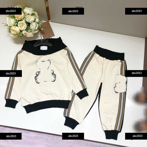 

new tracksuits kids designer clothes child hoodie sets baby outdoor suit 2pcs long sleeved sweater and elastic waist pants new arrival, White