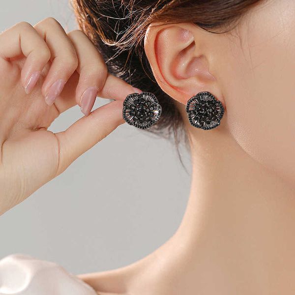 

new black camellia flower micro inlaid zircon earrings for women with high grade sense small and luxury style earrings elegant style and cel