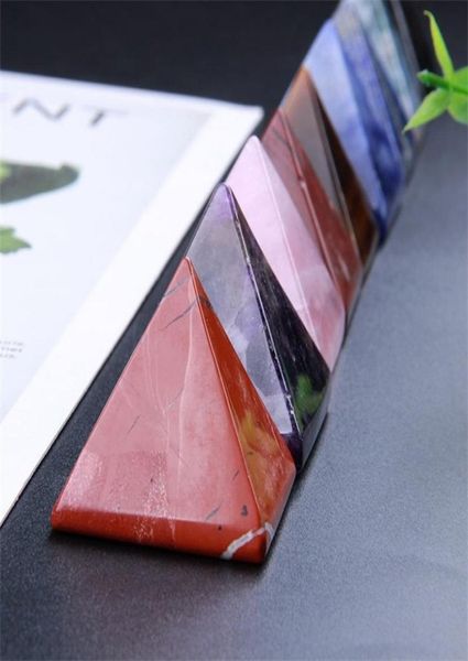 

pack of 7 chakra pyramid stone set crystal healing wicca natural spirituality carvings natural stones square quartz turquoise gems2732282, Black