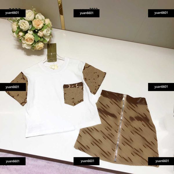 

luxury tracksuits kids designer clothes t-shirt set size 110-160 cm 2pcs splice design short sleeved t-shirt and leather waist skirt may10, White