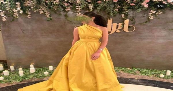 

new arrival one shoulder long evening dresses robe de soiree dubai formal dress party vestidos elegantes formal prom dress celebri2741957, Black;red