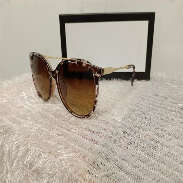 

fashion designer sunglasses classic eyeglasses goggle outdoor beach sun glasses for man woman 6 color optional242p, White;black