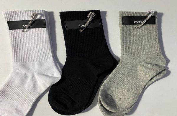 

designer design luxury stocking mens womens socks 100 cotton stockings senior streets comfortable long sock letter p9954436, Black