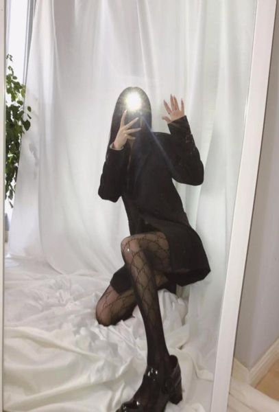 

kuqi cucci fashionable paris silk stockings scarlet letter g fishing net fun panty show thin and long bottomed socks46074197679624, Black;pink