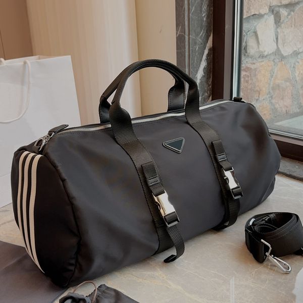 

duffle bag travel bag ladies nylon luggage designer duffles bags women designers handbags fashion classic large capacity baggage 50cm
