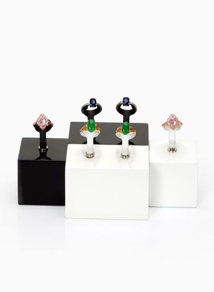 

boutique couple ring display stand paint white black jewellery proposal rings holder prop for shop presentation counter showcase t9373262