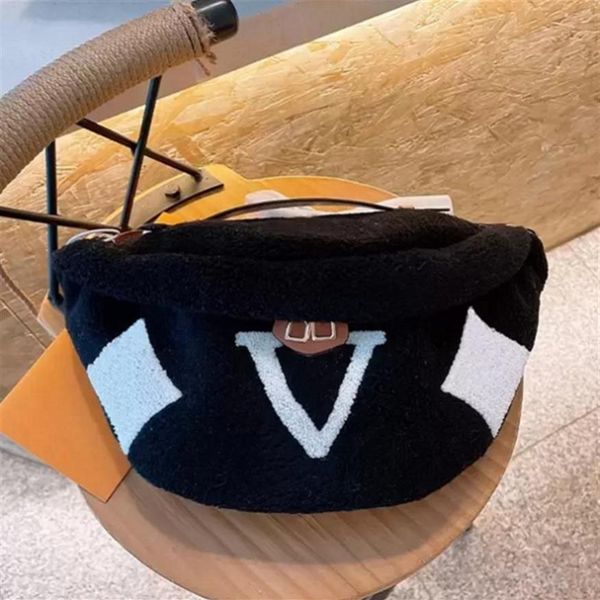 

2023 mens womens winter teddy waist bag designer chest bags crossbody lamb wool genuine soft fur bumbag classic shoulder belt bag231k