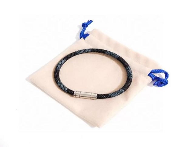 

europe america new style men bangle lady womens round print gray plaid design engraved v letter metal hardware keep it leather bra3359723, Black