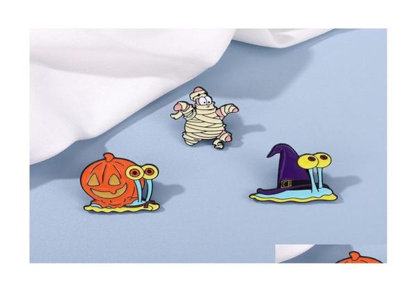 

pins brooches european and american halloween series alloy brooch cartoon cute pumpkin snail shape baking paint badge buckle whole4568548, Gray