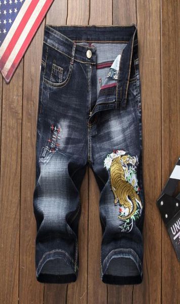 

summer style men shorts jeans men denim trousers zipper dragon pattern hole straight shorts jeans blue and black5546737