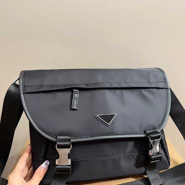 

new nylon messenger bags men crossbody bag designer tote handbag women shoulder purse fashion black wallet pragmatic man bag 230822