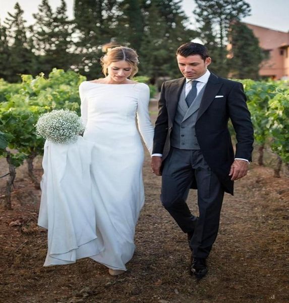 

modest wedding dress with long sleeves crew neck coverd open back short train women7475906, White