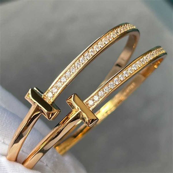 

jewlery designer for women gold bangle t bracelet designer jewelry classic alloy zircon steel rose gold color 4 styles charm bracelet men, Black