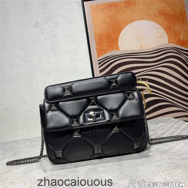 

handbags women bags ladies 2023 sheepskin beach luxury designer new classic valantions bag crossbody handheld large rivet handbag 41c2