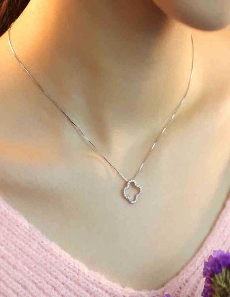 

clover necklace 925 silver necklace female short chainbone chain korean fashion diamond pendant silver accessories whole8626839