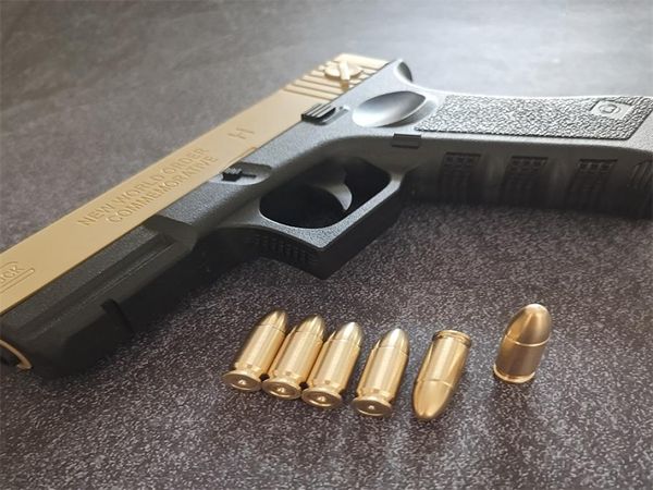

brass knife flashlight beads bomb bullet beads edc gadgets pendant9677364
