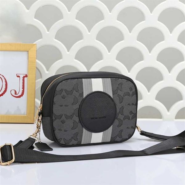 

new designer bag women snapshandbag famous camera small crossbody purse mini shoulder bags retro style fashion external shopping