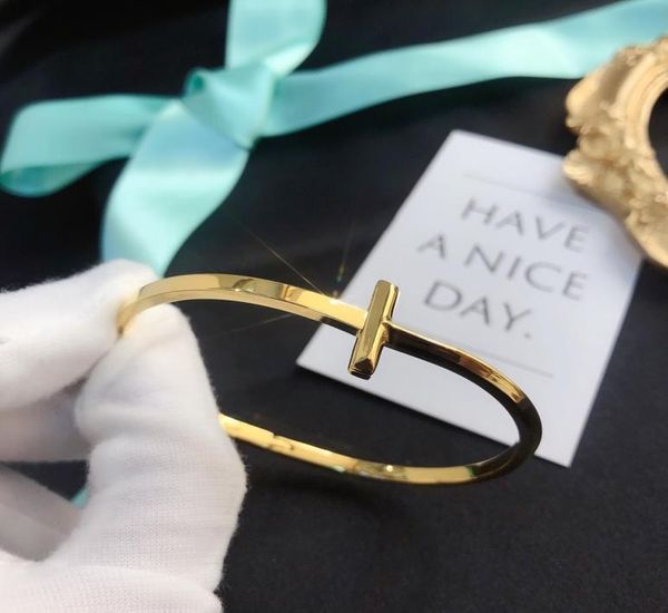 

bracelets bangle luxury designer classical letter 18k gold plated stainless steel women wedding lovers gift bangles accessories wh5708592, Black