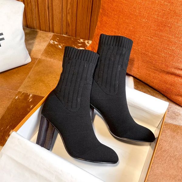 

2023 designer socks boots fashion women luis high-heeled booties classic ankle boot luxury warm leather, Black