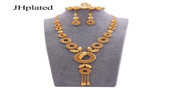 

dubai 24k fashion gold plated bridal jewelry sets necklace earrings bracelet ring gift wedding jewellery set whole for women 3948036, Silver